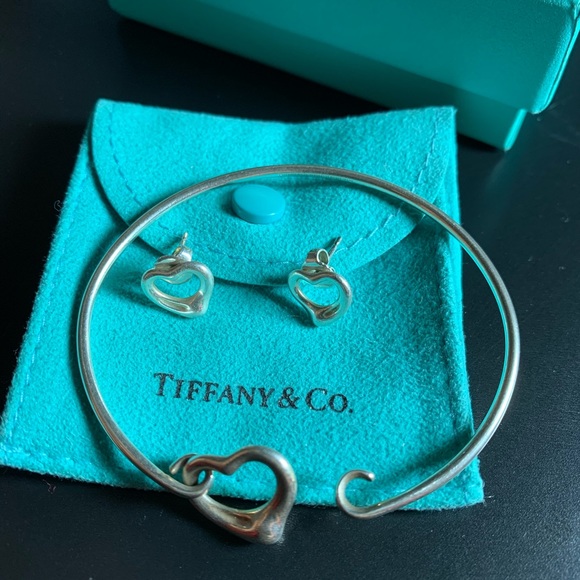 NEW - Authentic Tiffany Elsa Peretti Open Heart Bangle - Picture 6 of 7